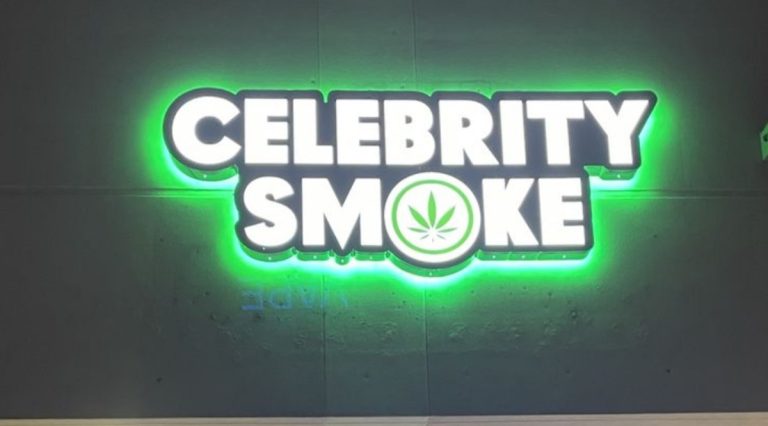 celebrity smoke vape 768x426
